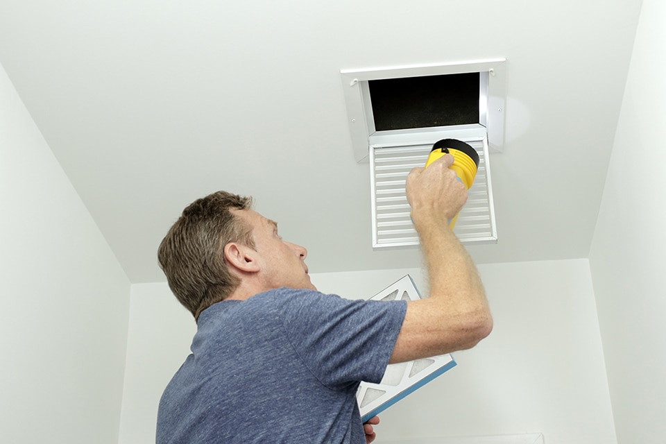 Air duct cleaning services in Bonita
