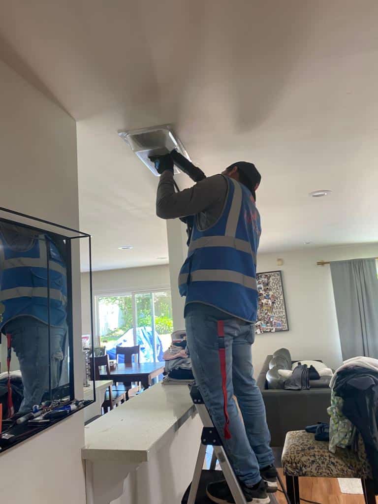 La Mesa Air duct cleaning